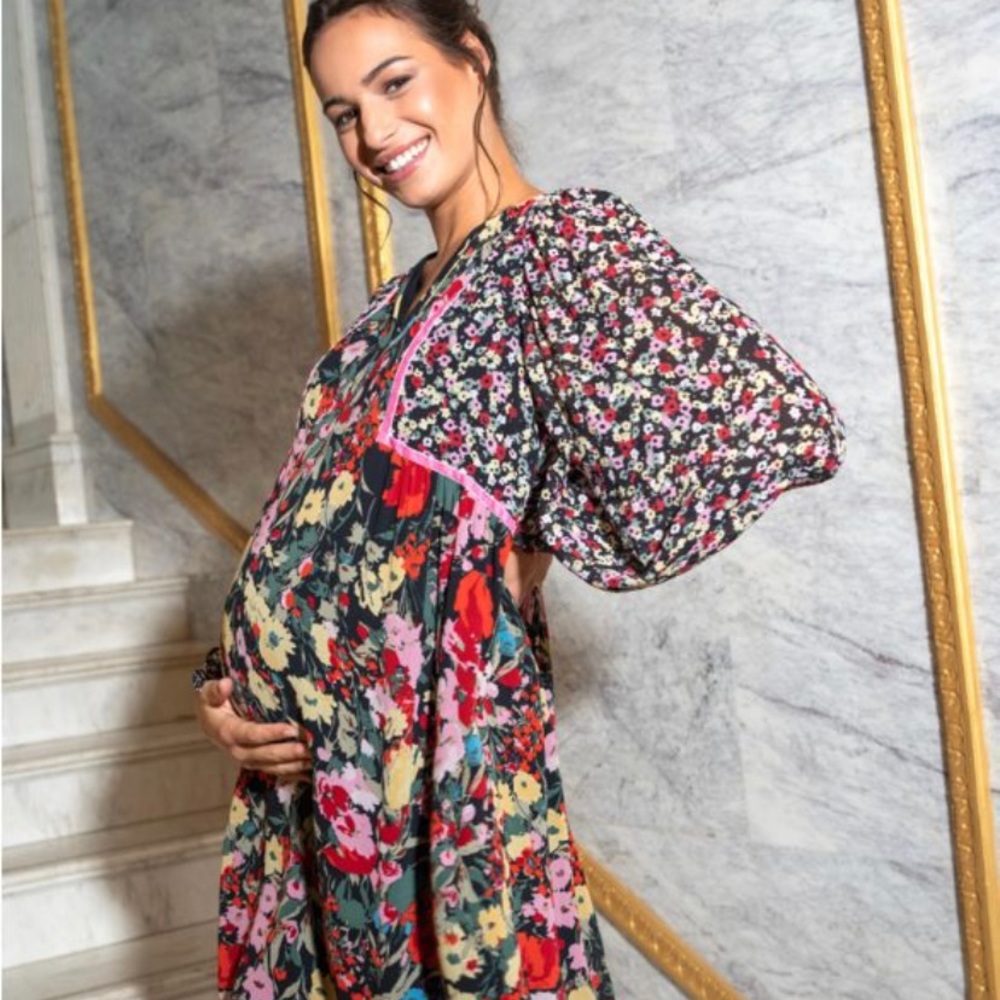 Flower Print Boho Maternity to Nursing Dress NWOT